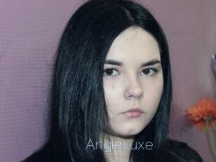 AngieLuxe Elle se Gode