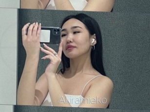 Akiramieko