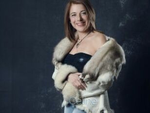 Celine Elle se Gode