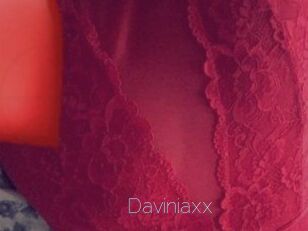 Daviniaxx