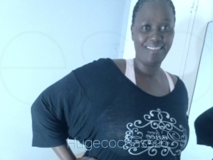 hugecocoass26 Elle se Gode