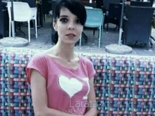 Lara123
