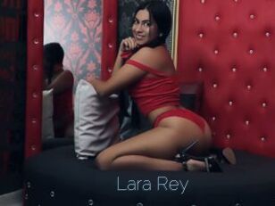 Lara_Rey