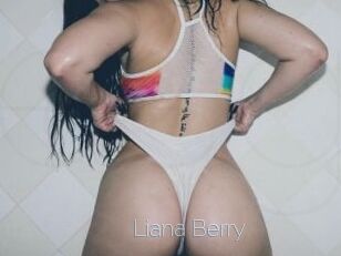 Liana_Berry
