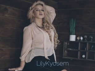 LilyKyosem Elle se Gode