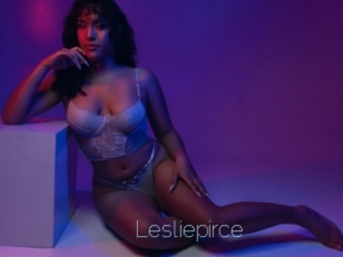 lesliepirce Elle se Gode