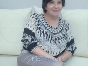Mel_Amazing Elle se Gode
