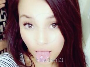 MiaCheri21