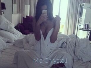 Mia_Chrystall