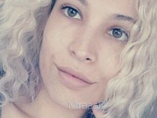 MiraaaD