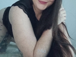 Mia