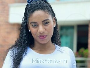Miaxxbrawnn