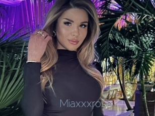 Miaxxxrose
