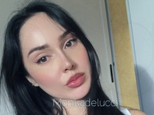 Monikadelucci