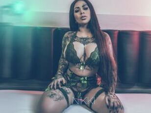 NIKKI_SUCK