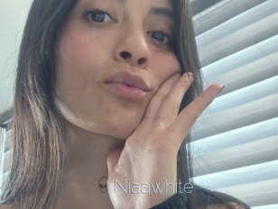 Niaawhite