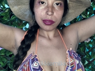 Nikkiemilkie