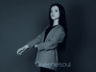queeniesoul Elle se Gode