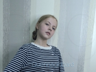 quennagibbard Elle se Gode