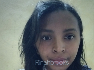 rinahbrooks Elle se Gode