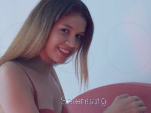 Selenaa19