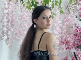 Tania_bigass