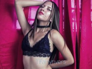 tifanyrivers Elle se Gode