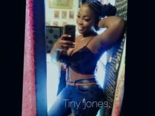 tiny_jones Elle se Gode